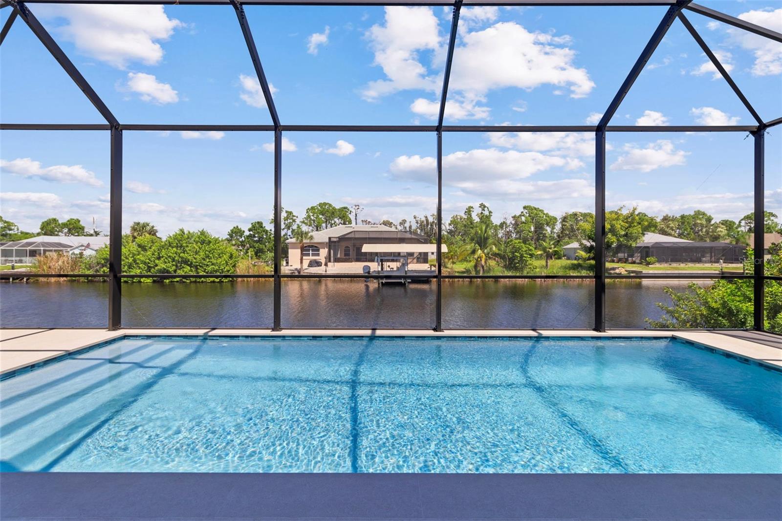 15048 HENNIPEN CIR, PORT CHARLOTTE, FL, 33981