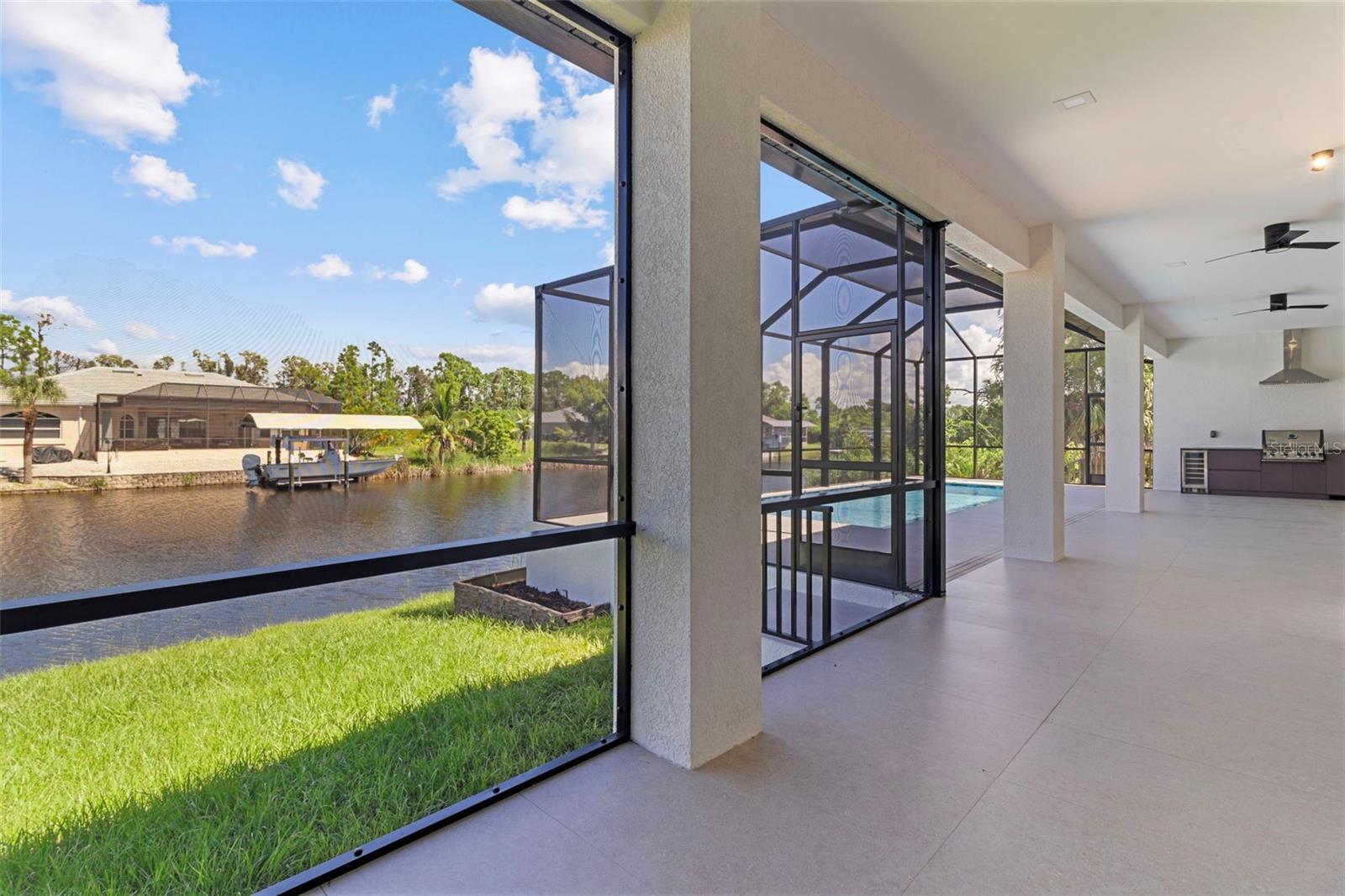 15048 HENNIPEN CIR, PORT CHARLOTTE, FL, 33981