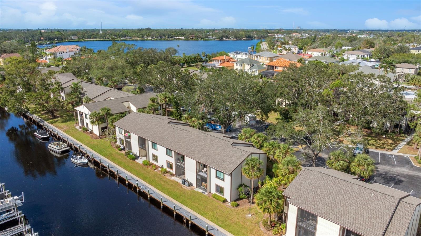 356 MOORINGS COVE DR #356, TARPON SPRINGS, FL, 34689