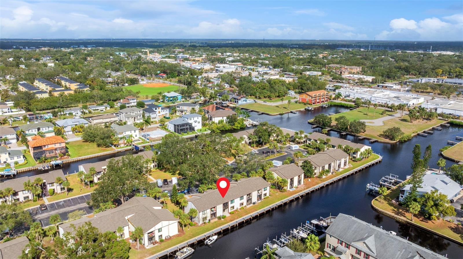 356 MOORINGS COVE DR #356, TARPON SPRINGS, FL, 34689