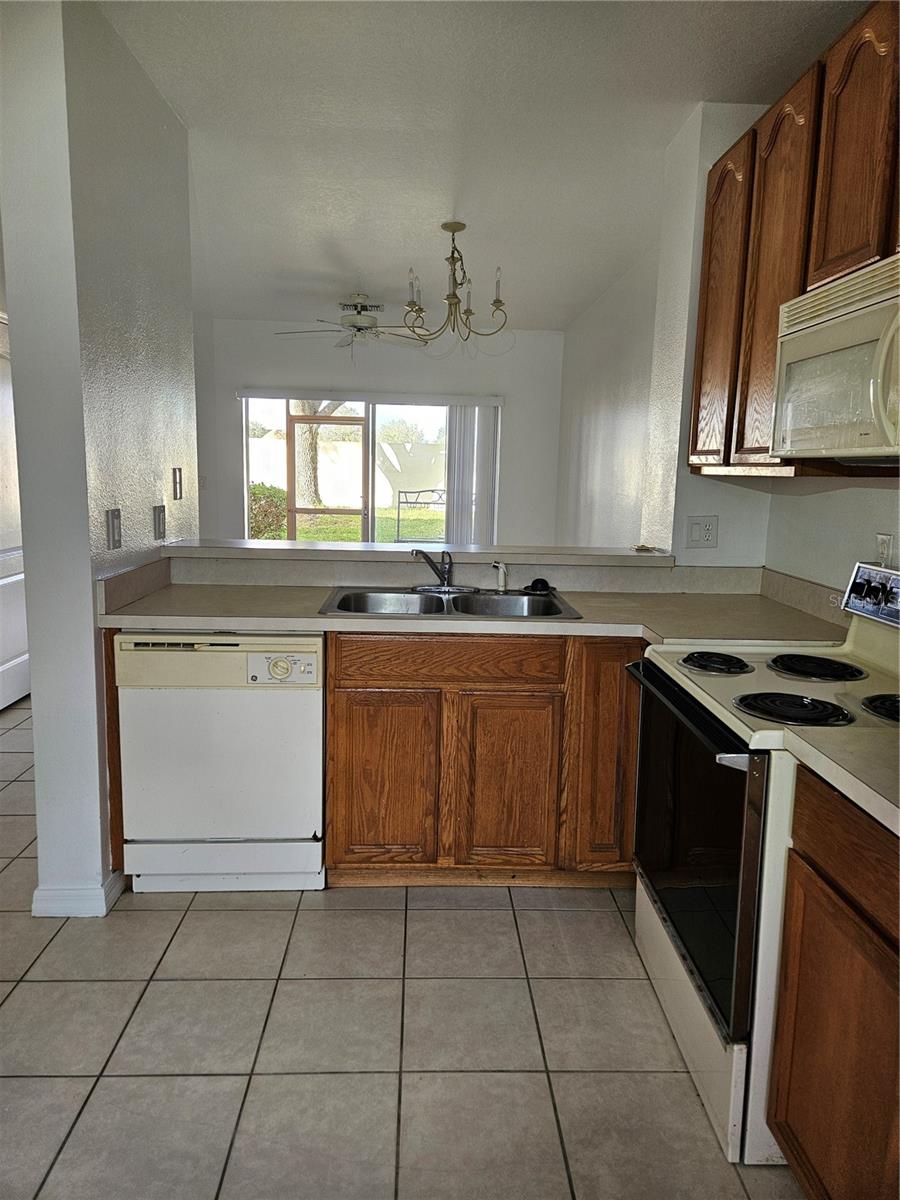 652 CHELSEA DR, DAVENPORT, FL, 33897
