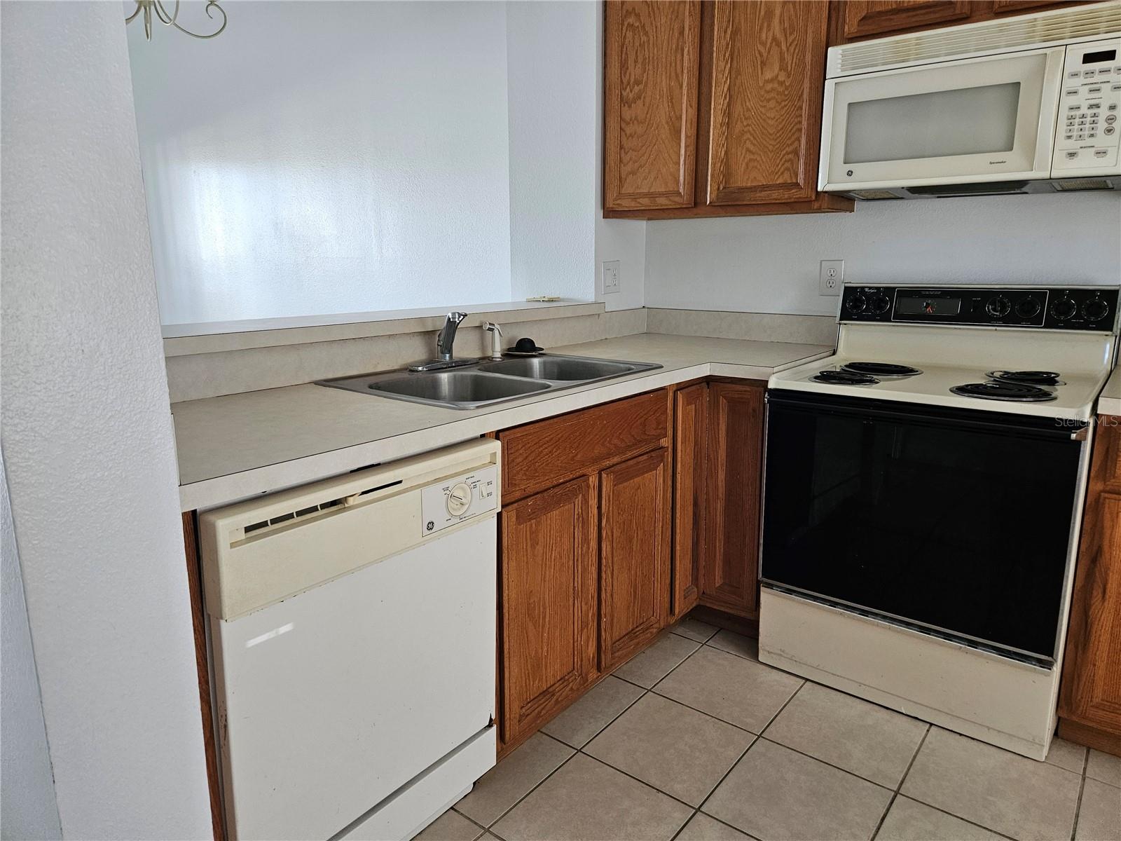 652 CHELSEA DR, DAVENPORT, FL, 33897