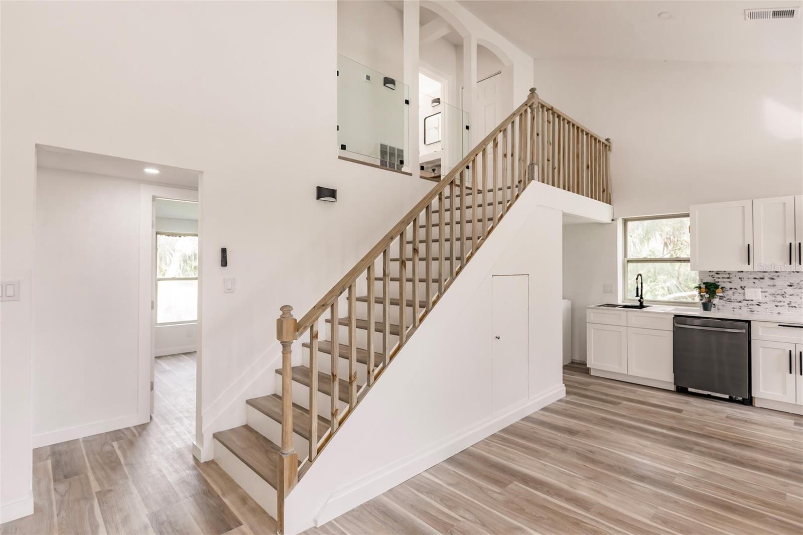 21048 PEACHLAND BLVD, PORT CHARLOTTE, FL, 33954
