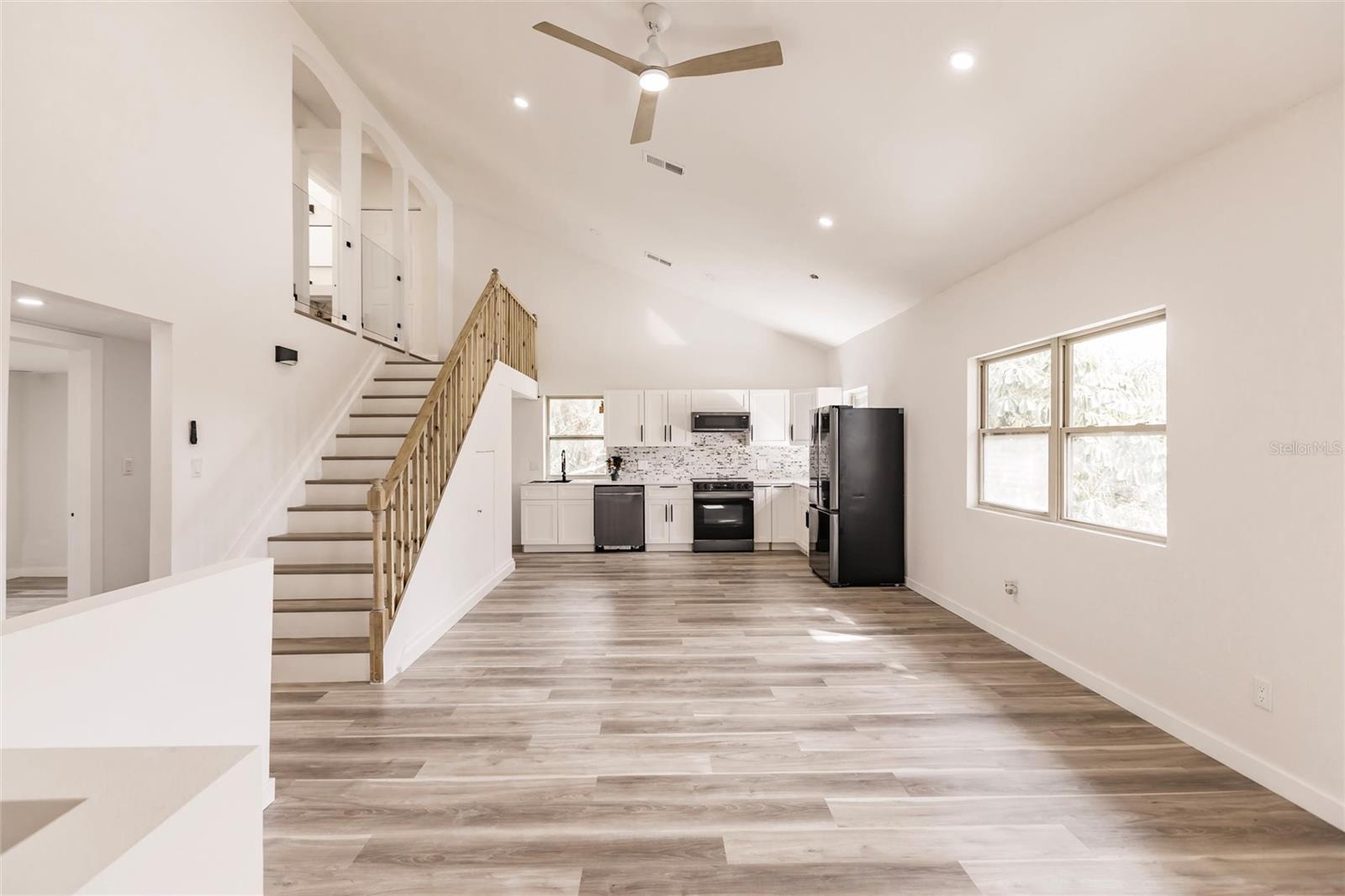 21048 PEACHLAND BLVD, PORT CHARLOTTE, FL, 33954