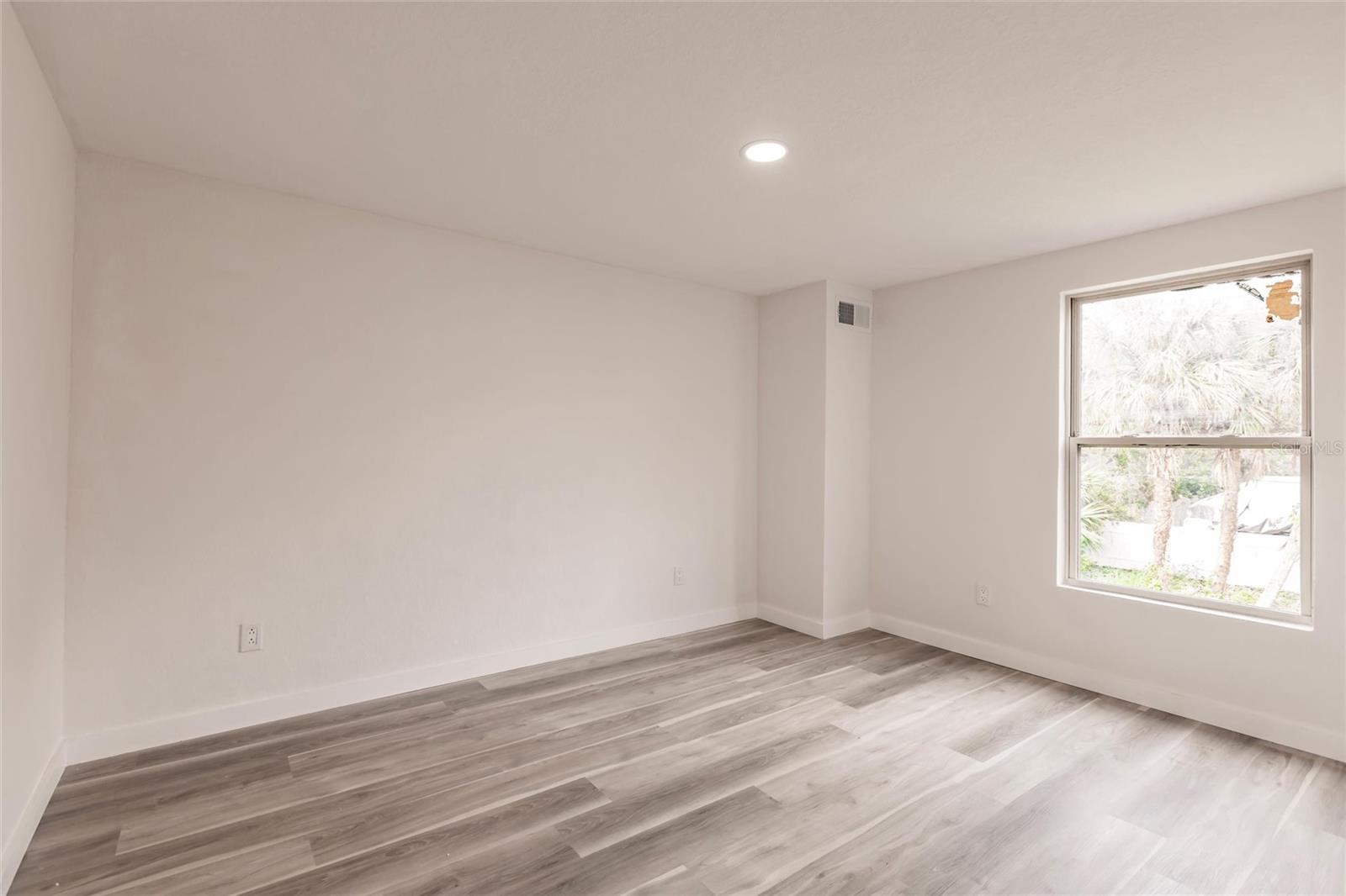 21048 PEACHLAND BLVD, PORT CHARLOTTE, FL, 33954