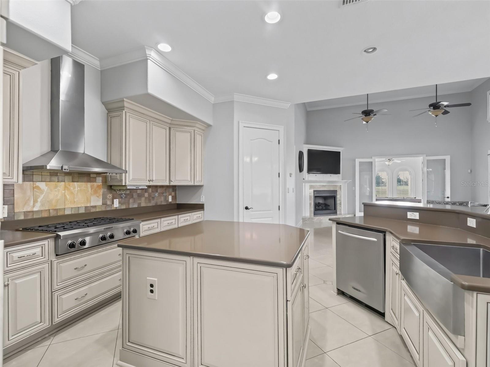 6892 NW 54TH LOOP, OCALA, FL, 34482