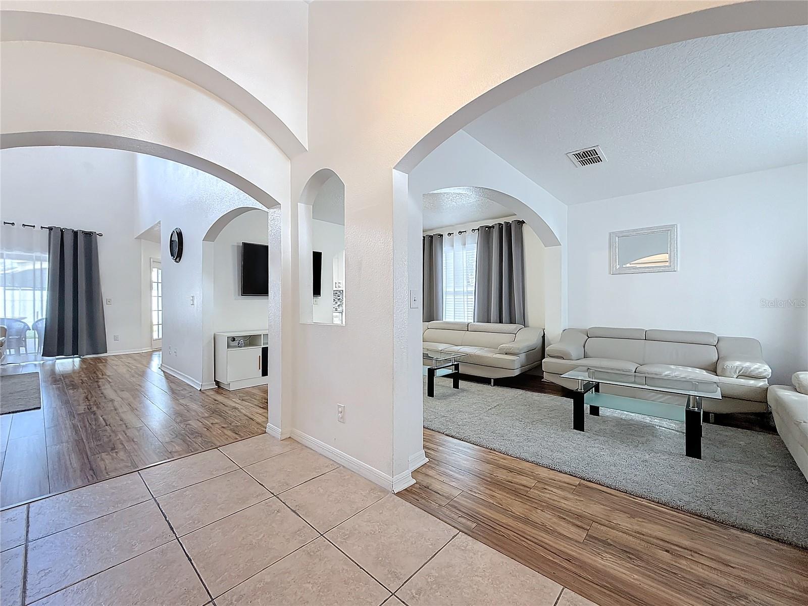 237 RIOMENA CT, ORLANDO, FL, 32809