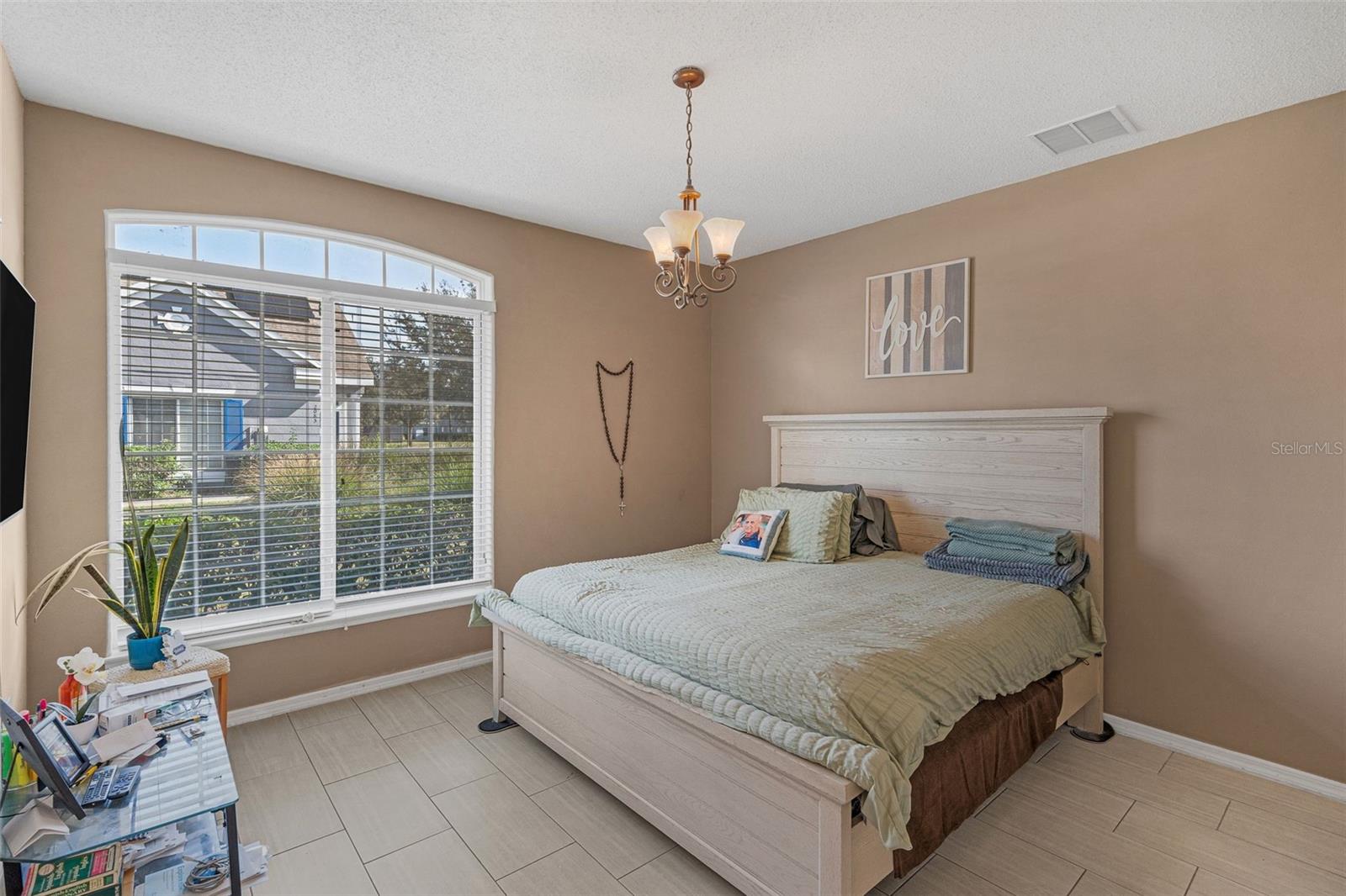 2047 ISLAND BROOK LN, ORLANDO, FL, 32824