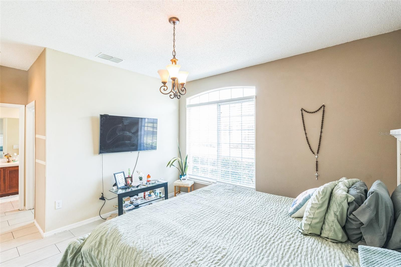 2047 ISLAND BROOK LN, ORLANDO, FL, 32824