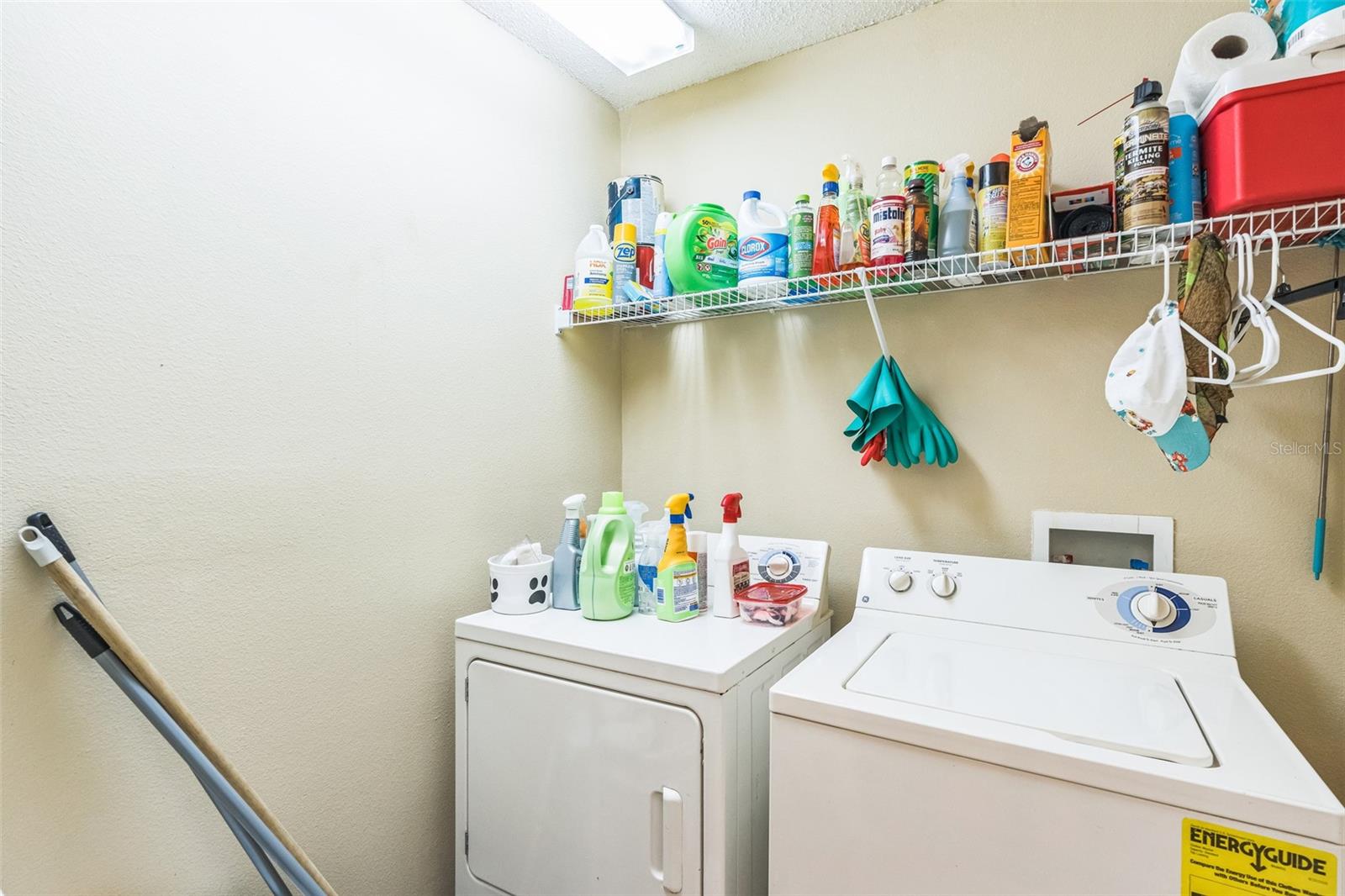 2047 ISLAND BROOK LN, ORLANDO, FL, 32824