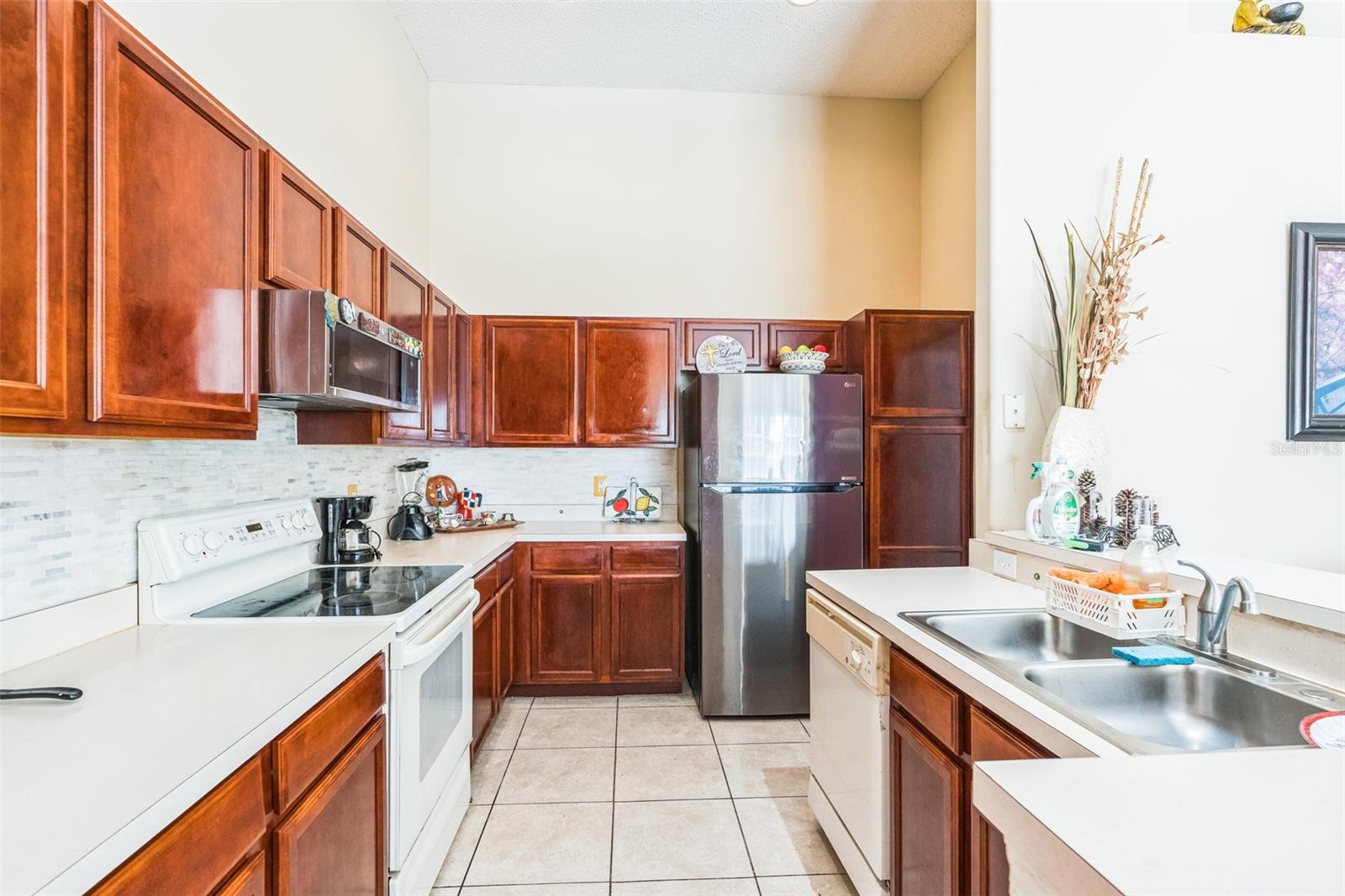 2047 ISLAND BROOK LN, ORLANDO, FL, 32824