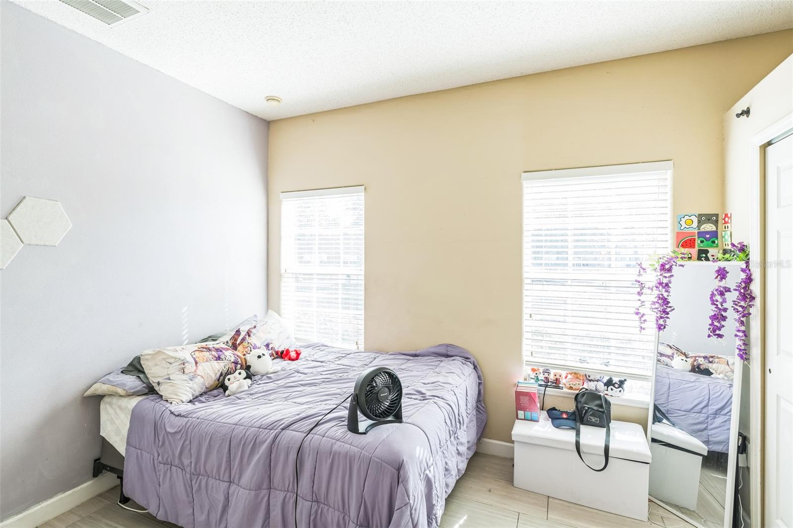 2047 ISLAND BROOK LN, ORLANDO, FL, 32824