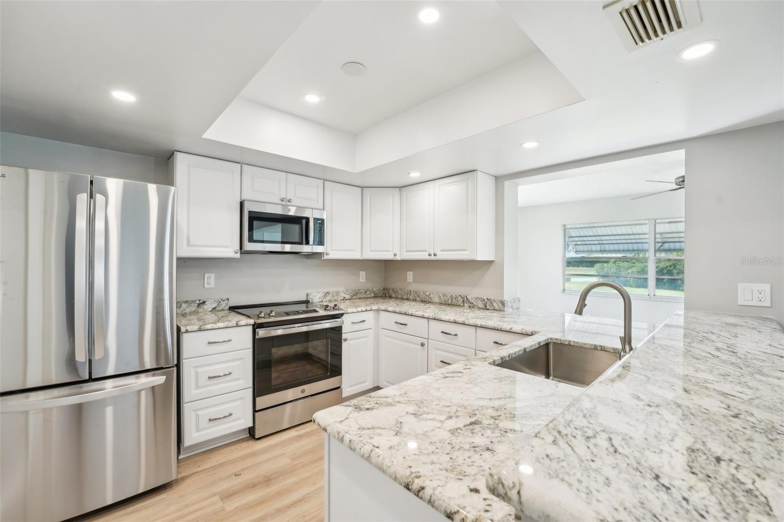 1214 HADDINGTON CIR #1214, SUN CITY CENTER, FL, 33573