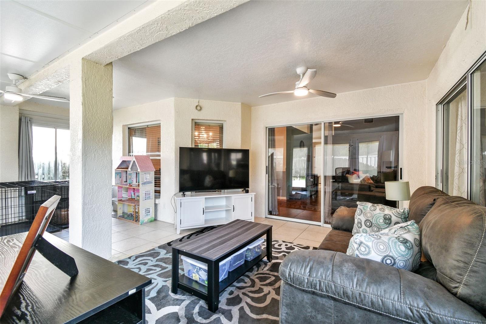 19606 MORDEN BLUSH DR, LUTZ, FL, 33558