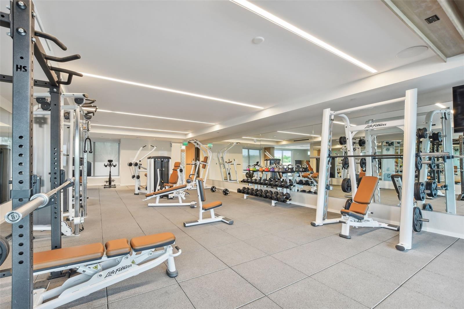 1020 SUNSET POINT RD RD #405, CLEARWATER, FL, 33755