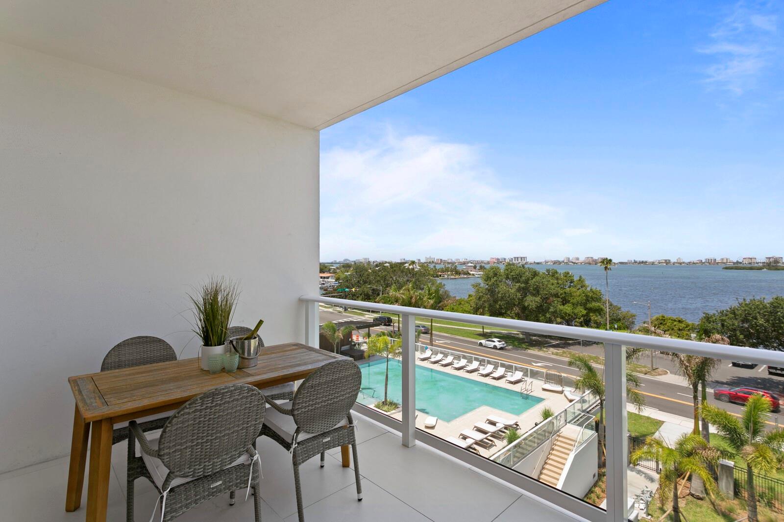 1020 SUNSET POINT RD RD #405, CLEARWATER, FL, 33755