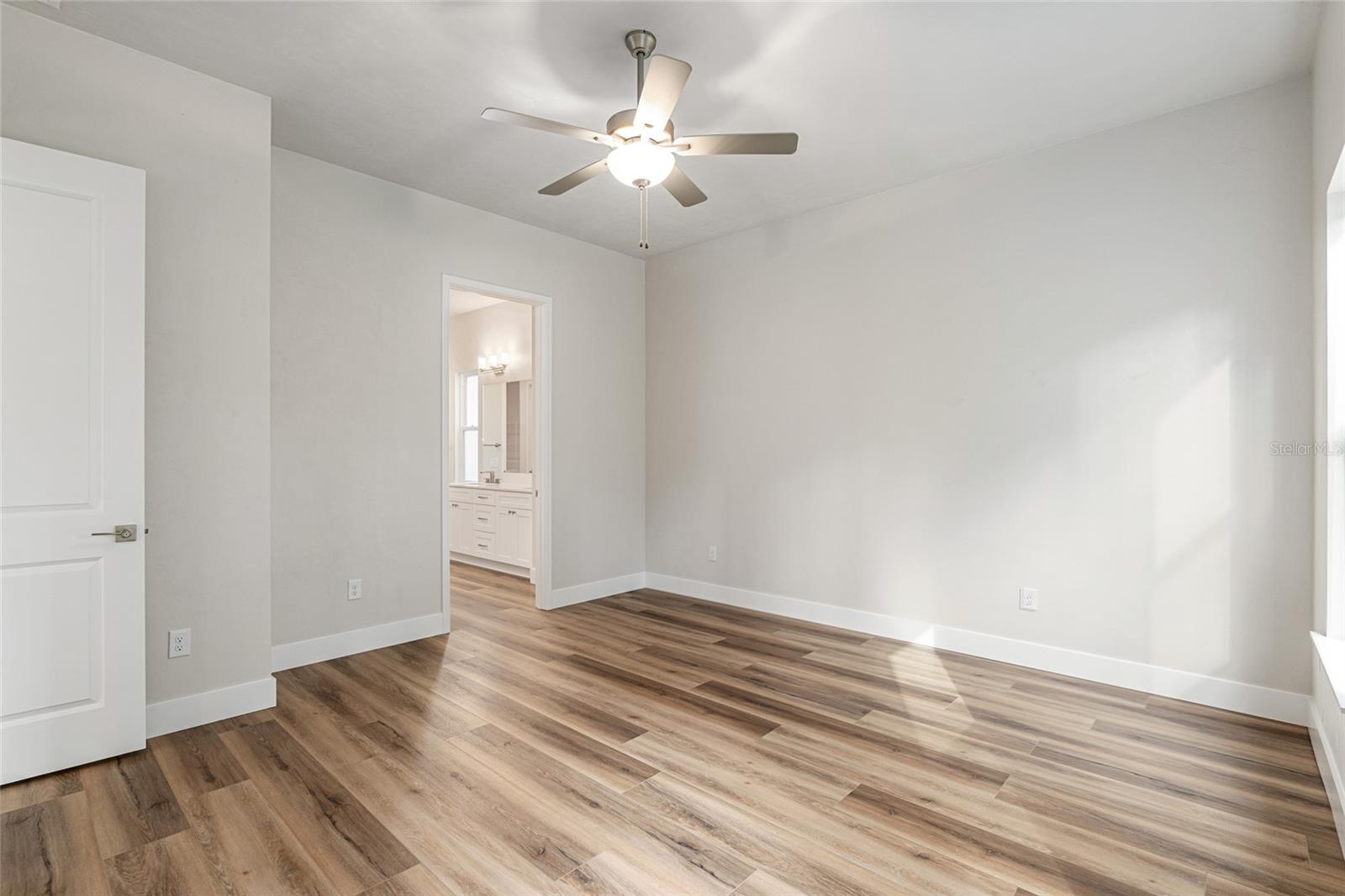 1023 NW 132ND BLVD, NEWBERRY, FL, 32669