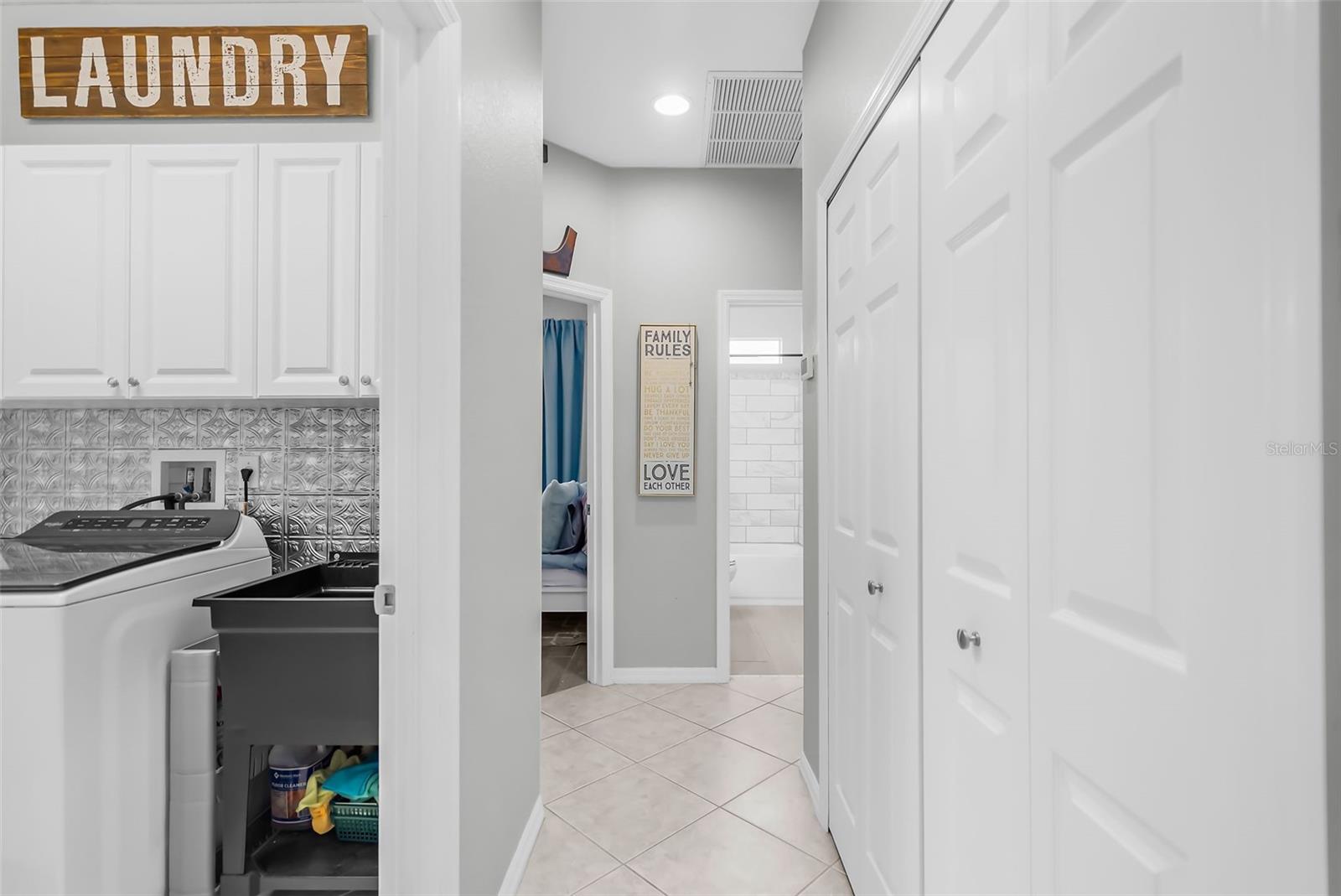 1440 DIXIE LN, NORTH PORT, FL, 34289