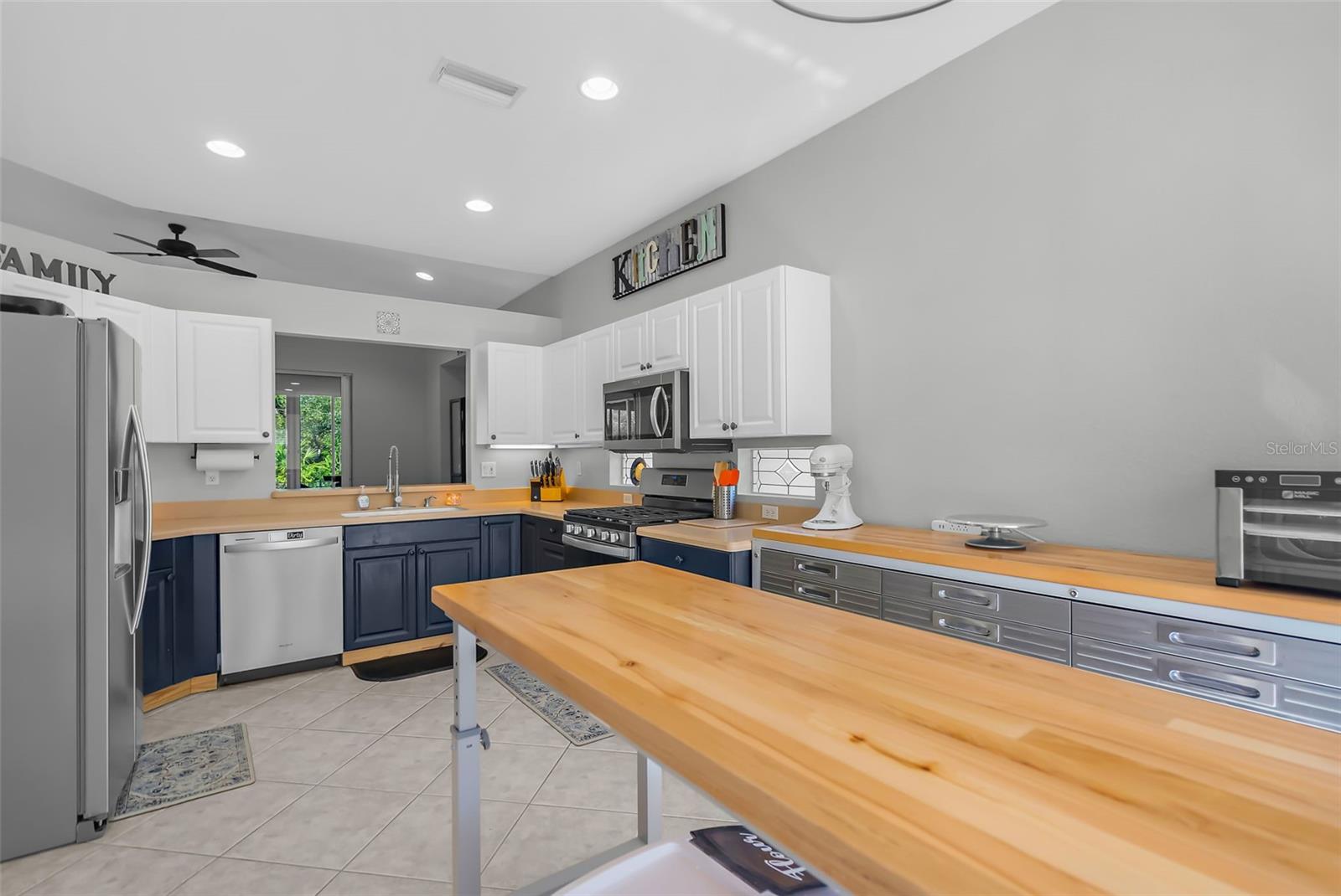 1440 DIXIE LN, NORTH PORT, FL, 34289