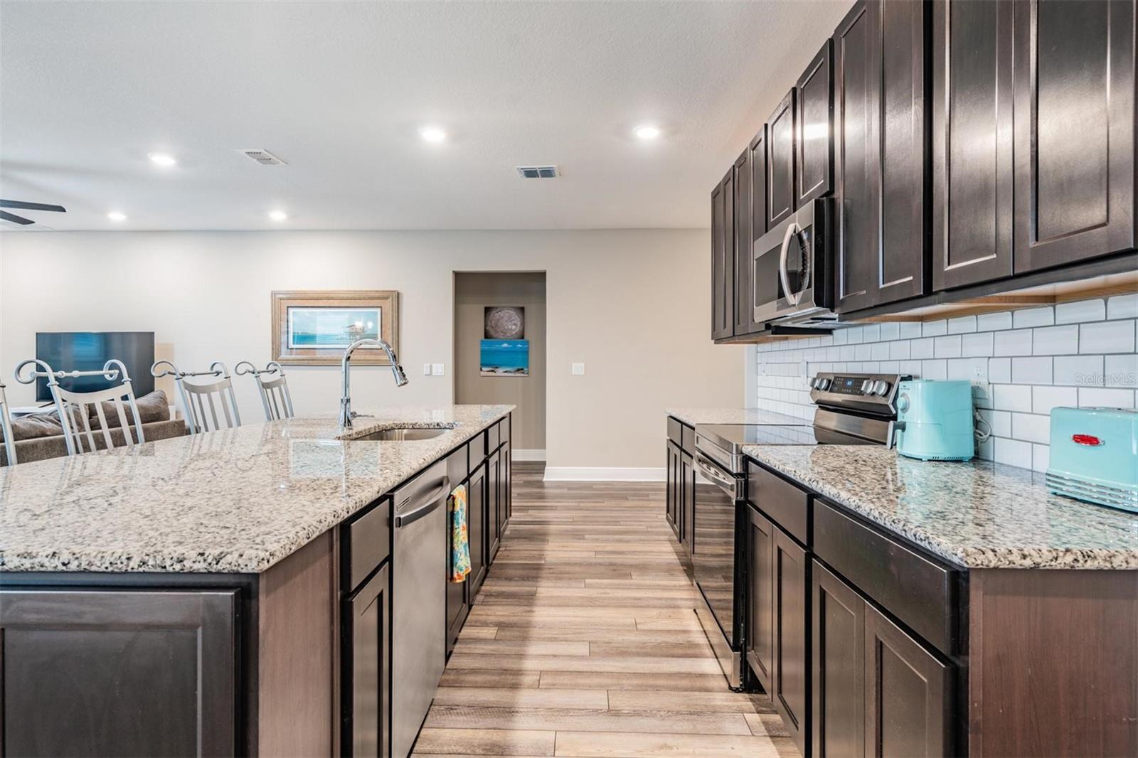 7775 ABBY BROOKS CIR, WESLEY CHAPEL, FL, 33545