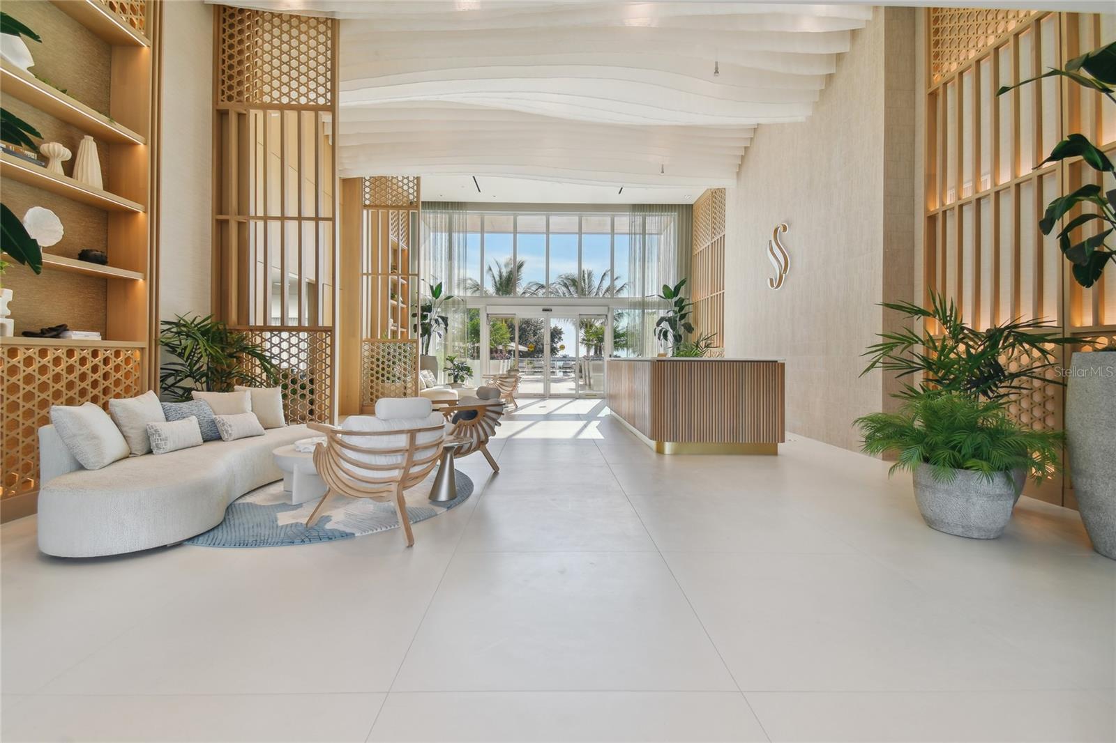 1020 SUNSET POINT RD #405, CLEARWATER, FL, 33755