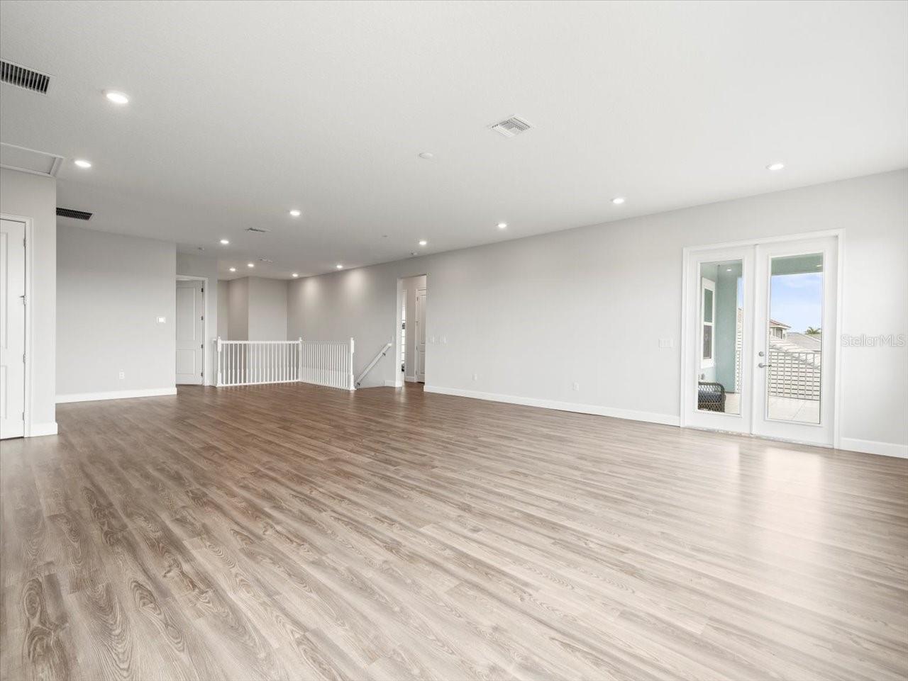 814 MANNS HARBOR DR, APOLLO BEACH, FL, 33572