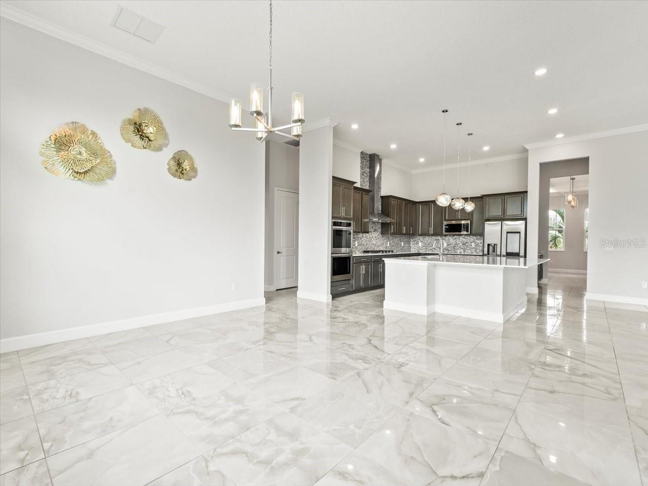 814 MANNS HARBOR DR, APOLLO BEACH, FL, 33572