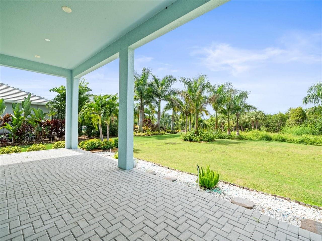 814 MANNS HARBOR DR, APOLLO BEACH, FL, 33572