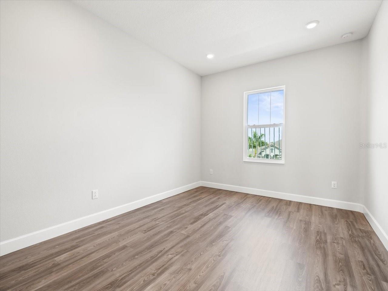 814 MANNS HARBOR DR, APOLLO BEACH, FL, 33572