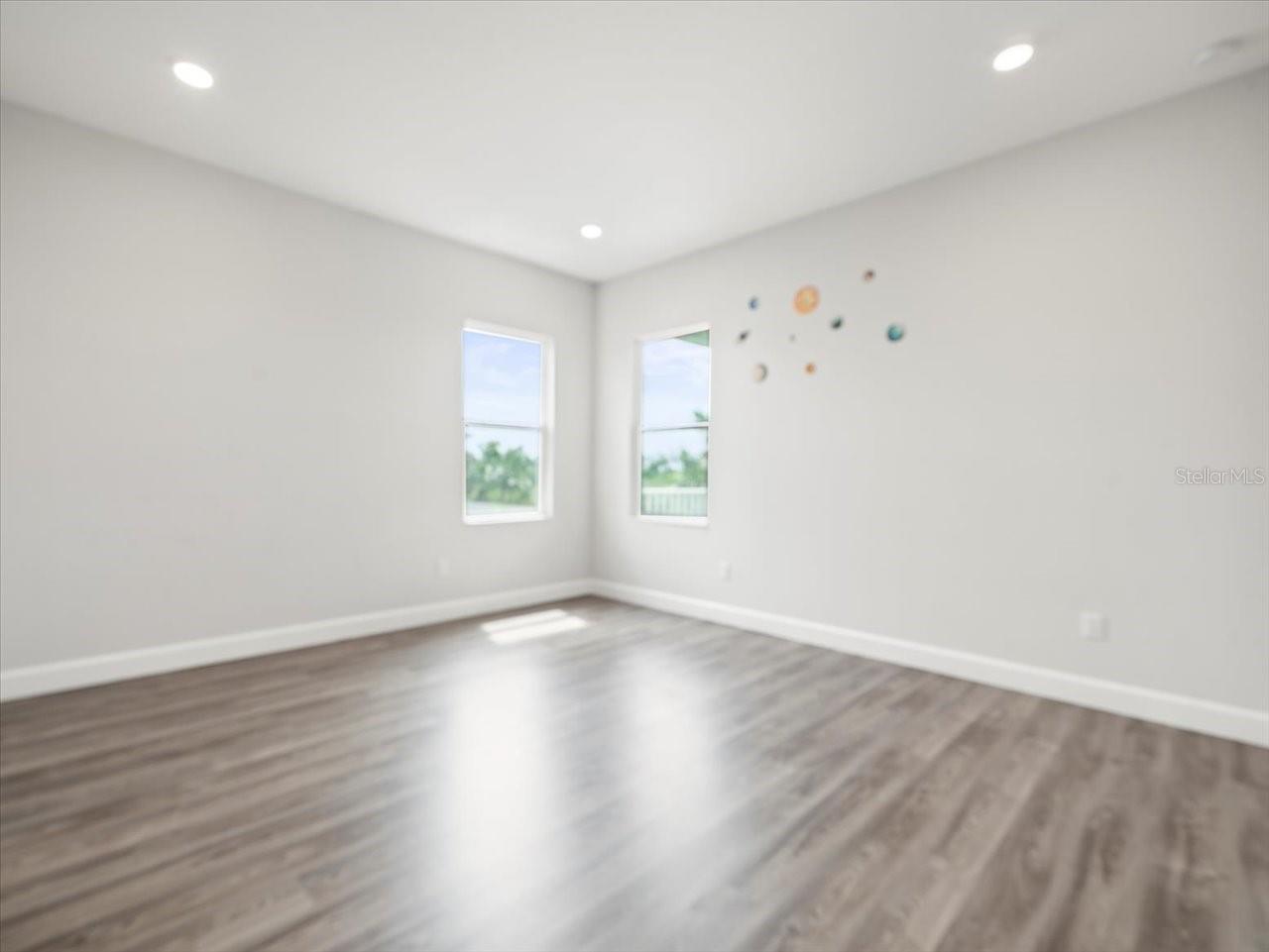 814 MANNS HARBOR DR, APOLLO BEACH, FL, 33572