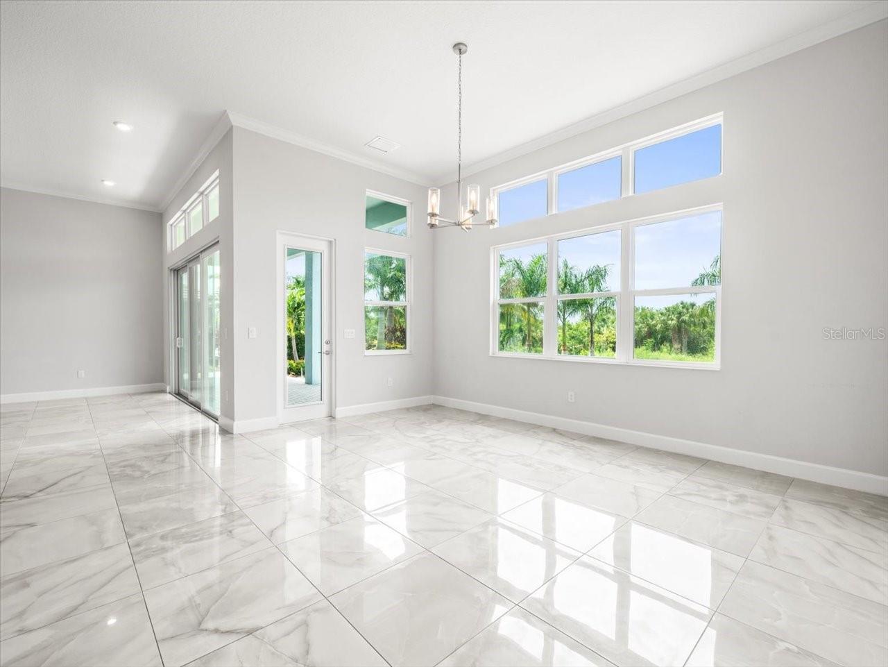 814 MANNS HARBOR DR, APOLLO BEACH, FL, 33572