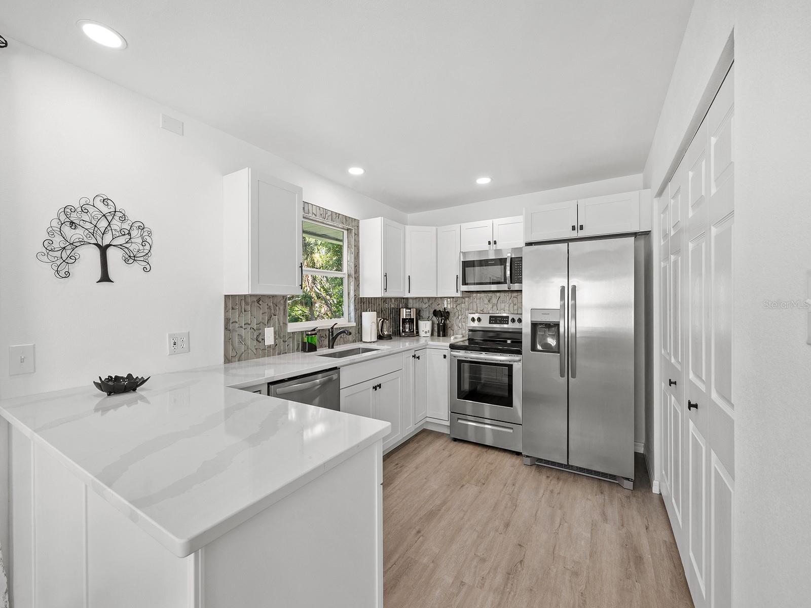23019 SENECA AVE, PORT CHARLOTTE, FL, 33980