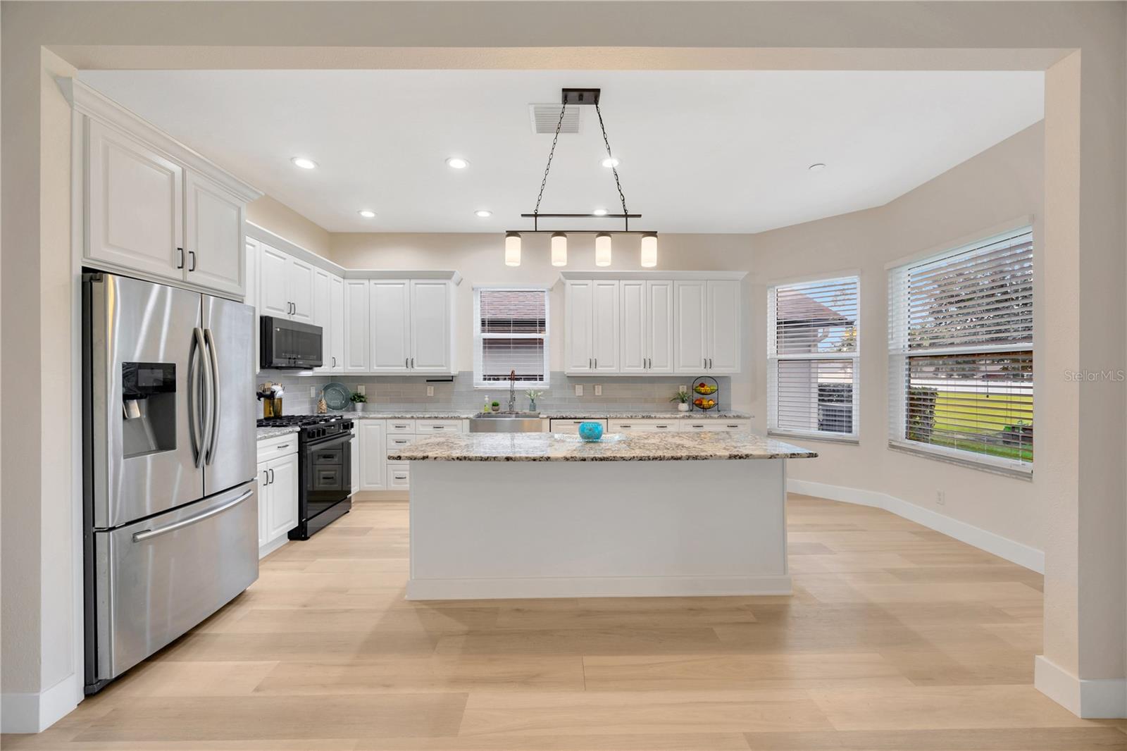 16835 HAWKRIDGE RD, LITHIA, FL, 33547