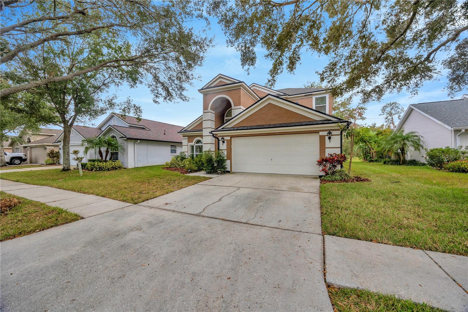 16835 HAWKRIDGE RD, LITHIA, FL, 33547