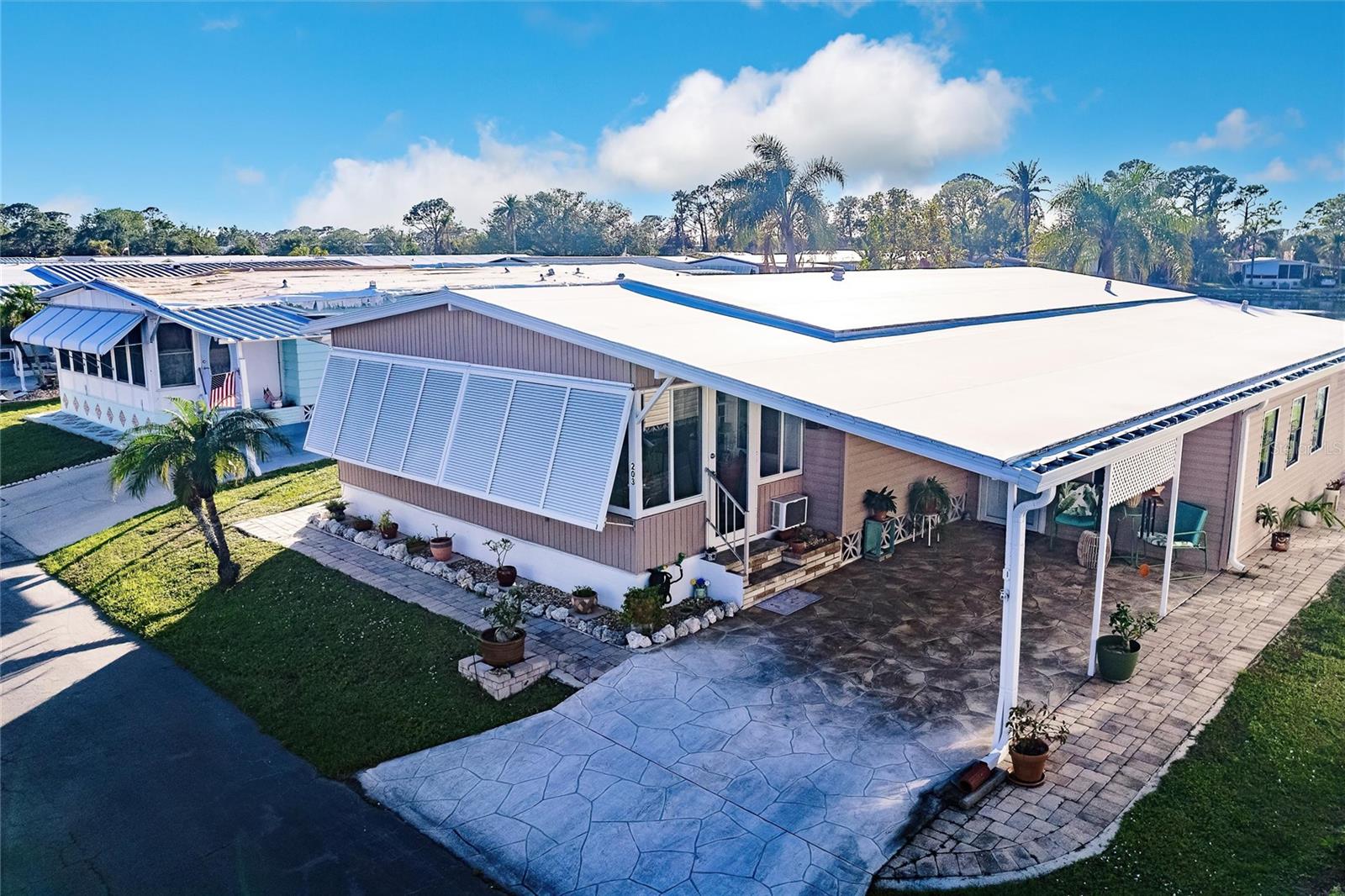 203 PALM AIR DR, OSPREY, FL, 34229