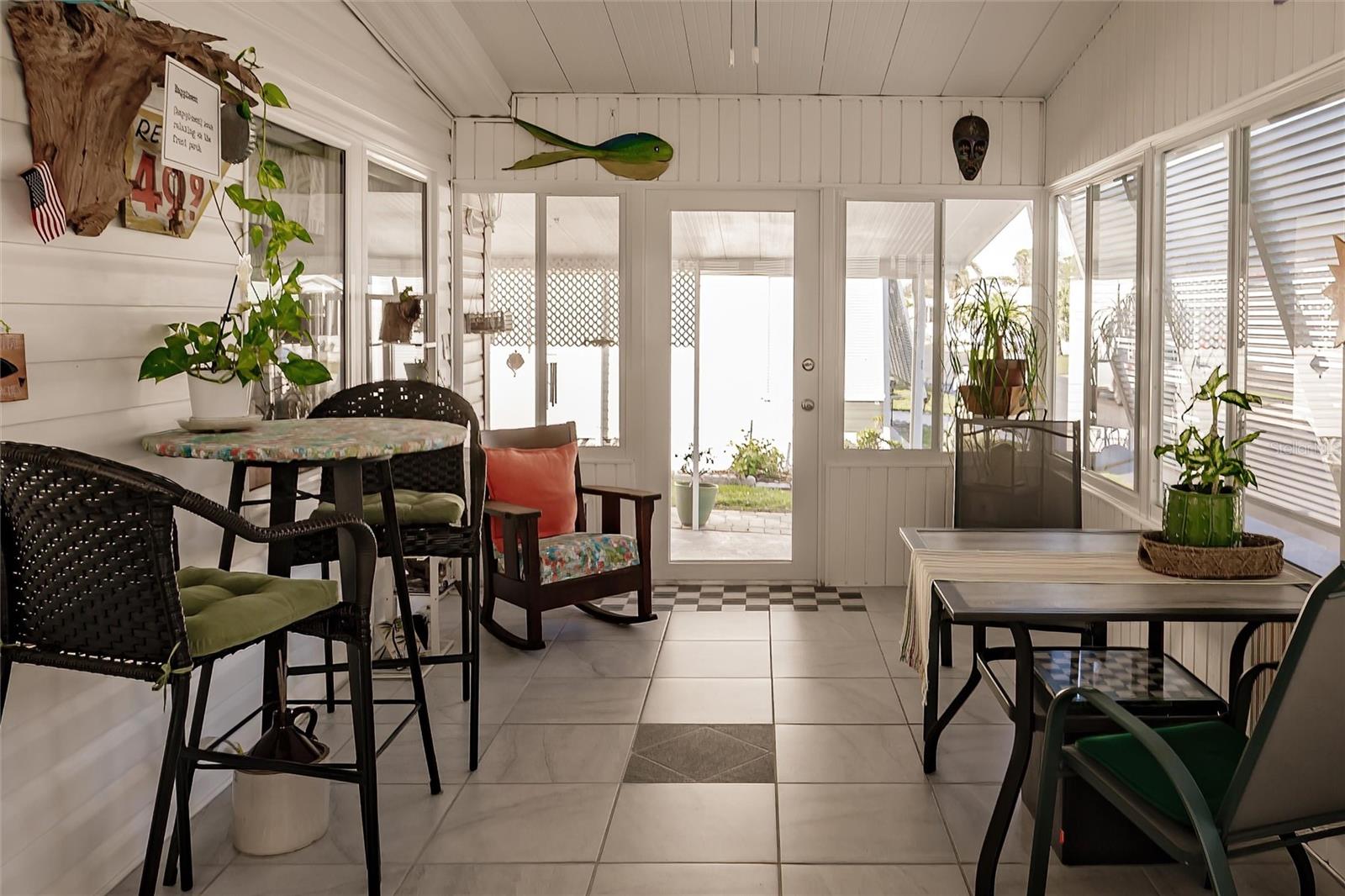 203 PALM AIR DR, OSPREY, FL, 34229