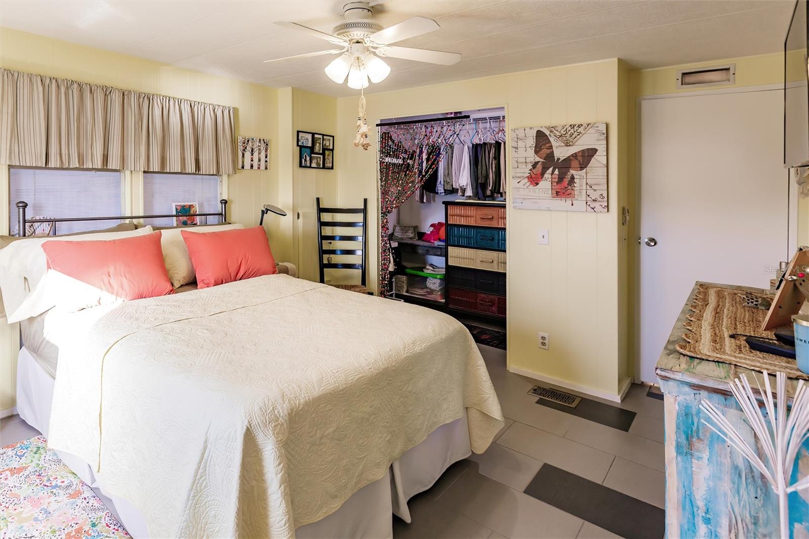 203 PALM AIR DR, OSPREY, FL, 34229