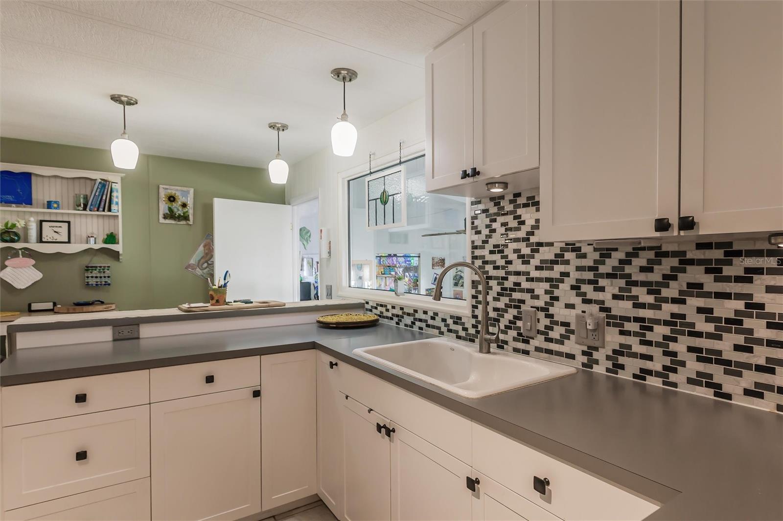 203 PALM AIR DR, OSPREY, FL, 34229