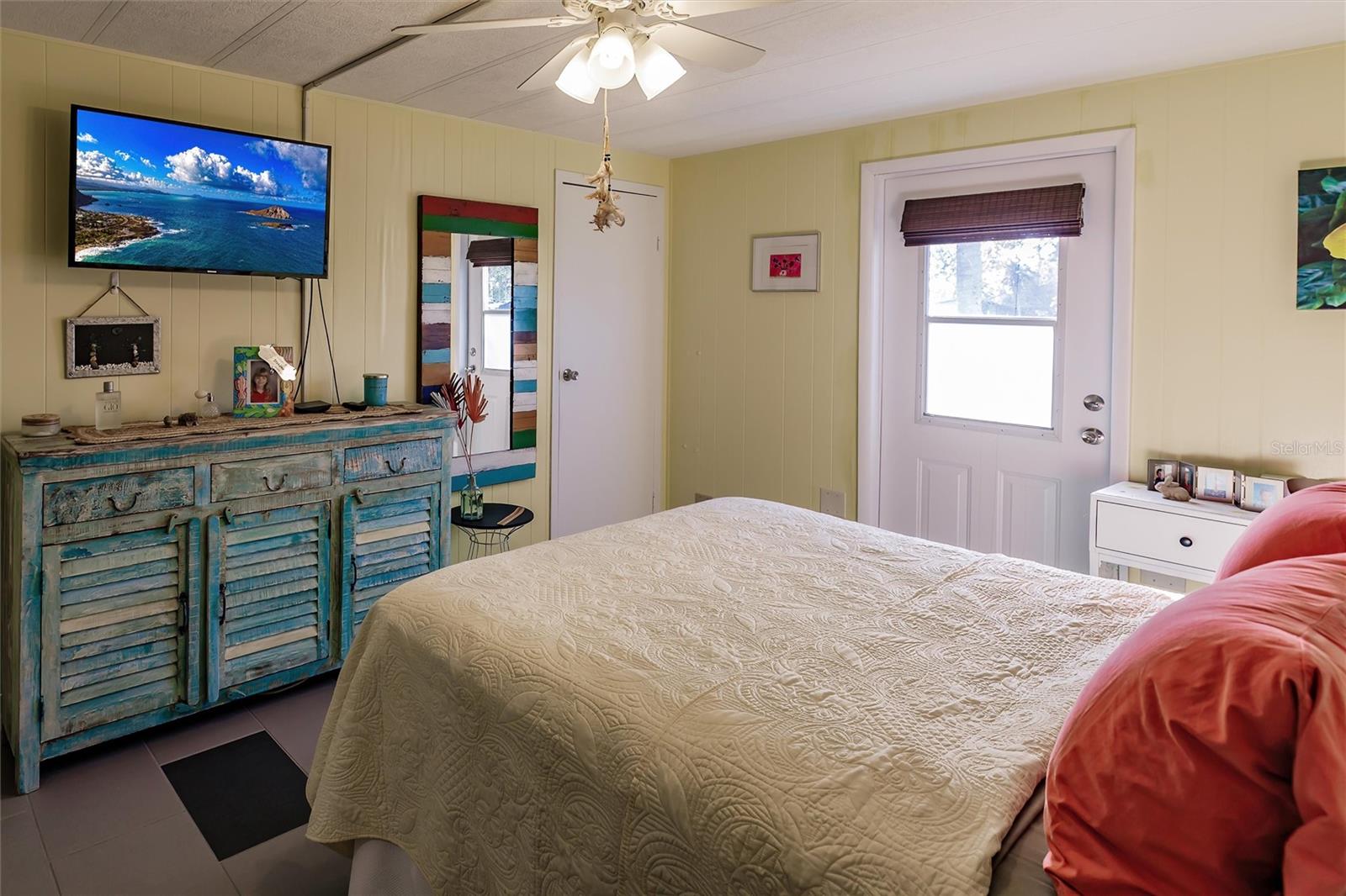 203 PALM AIR DR, OSPREY, FL, 34229