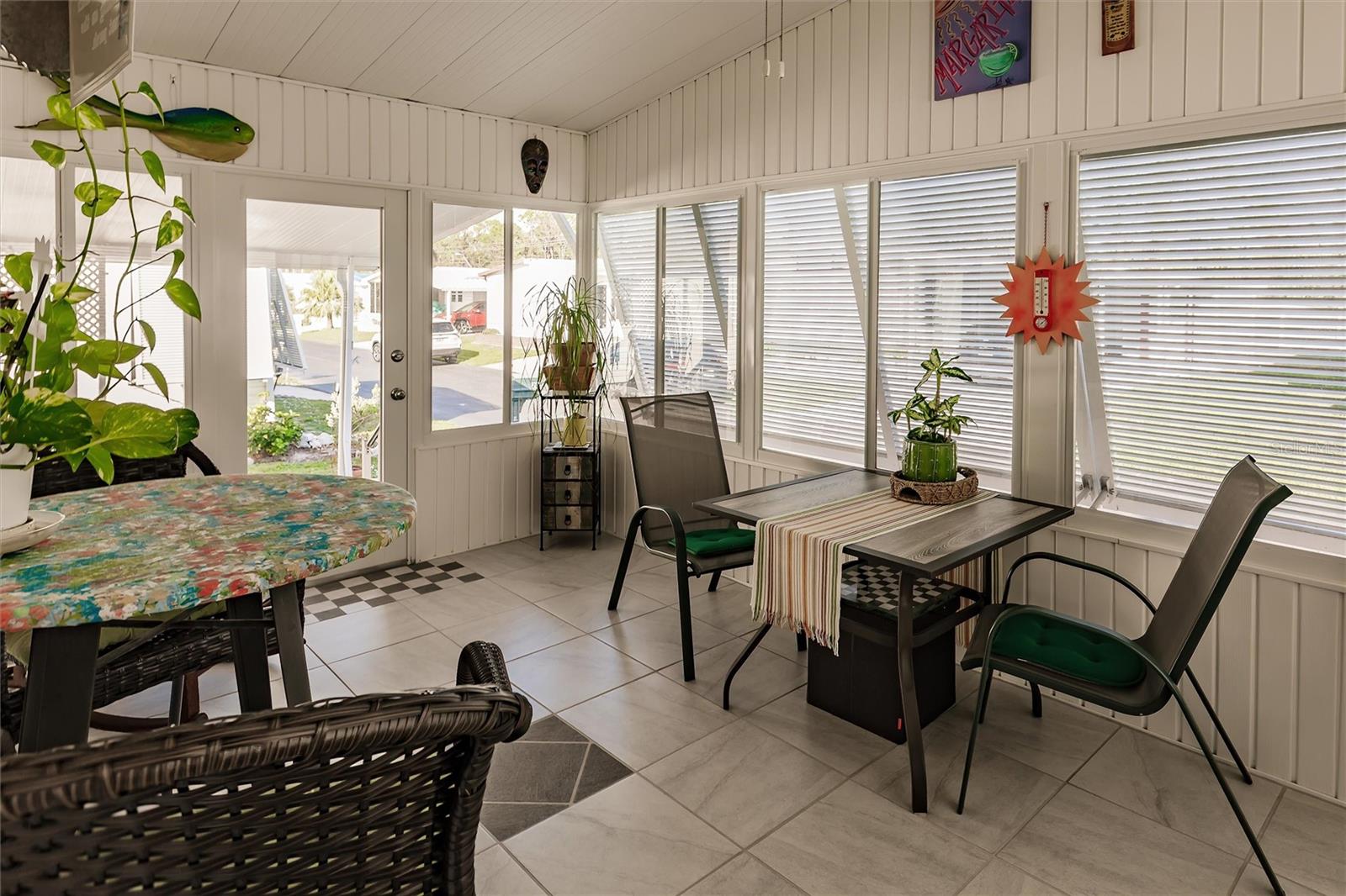 203 PALM AIR DR, OSPREY, FL, 34229