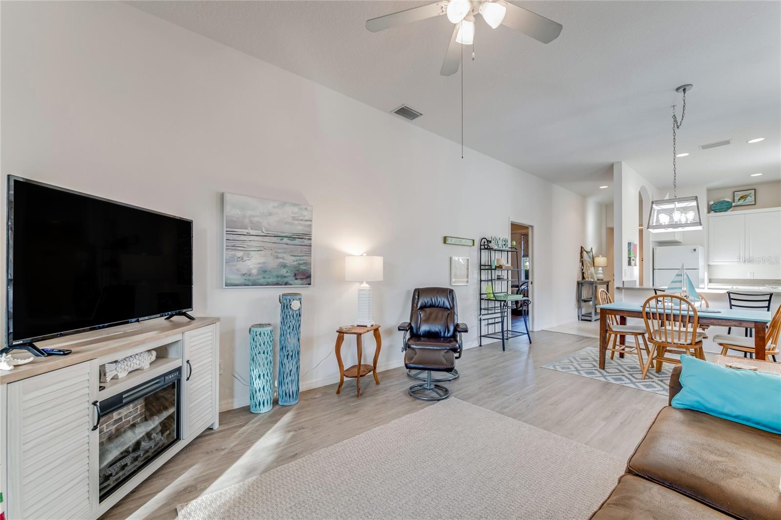 106 TUSCANY VILLAS DRIVE, EDGEWATER, FL, 32141
