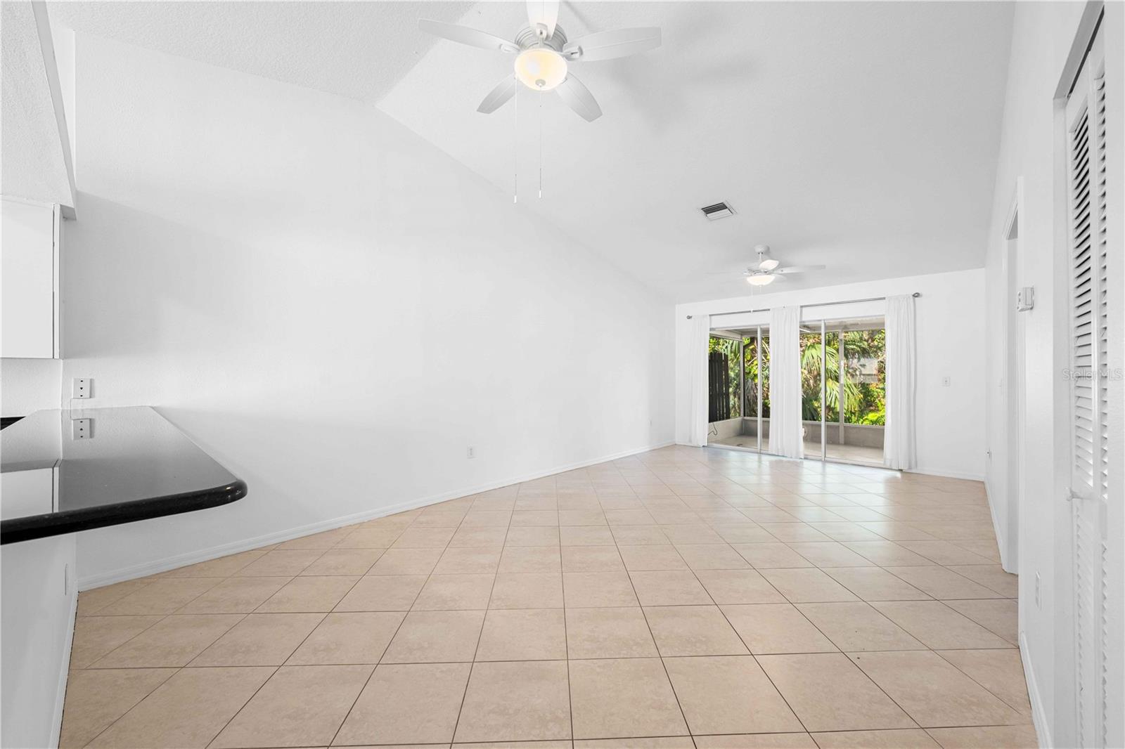 630 N JEFFERSON AVE #19, SARASOTA, FL, 34237