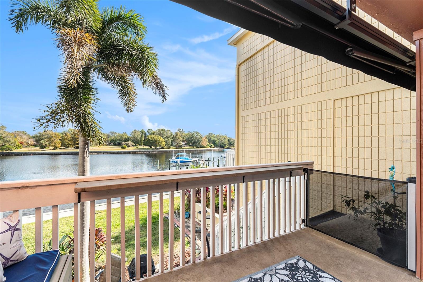 2424 W TAMPA BAY BLVD #D203, TAMPA, FL, 33607