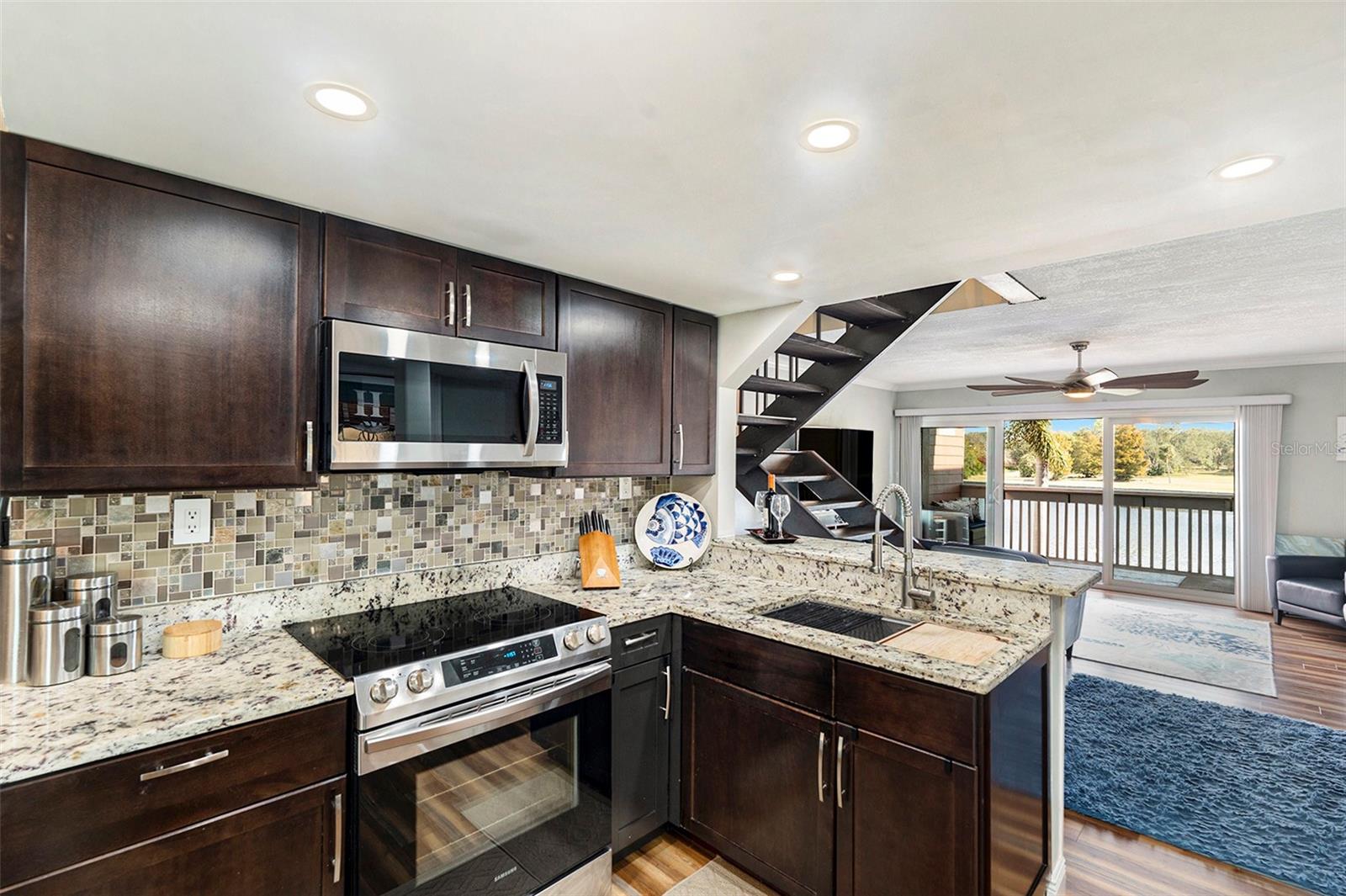 2424 W TAMPA BAY BLVD #D203, TAMPA, FL, 33607