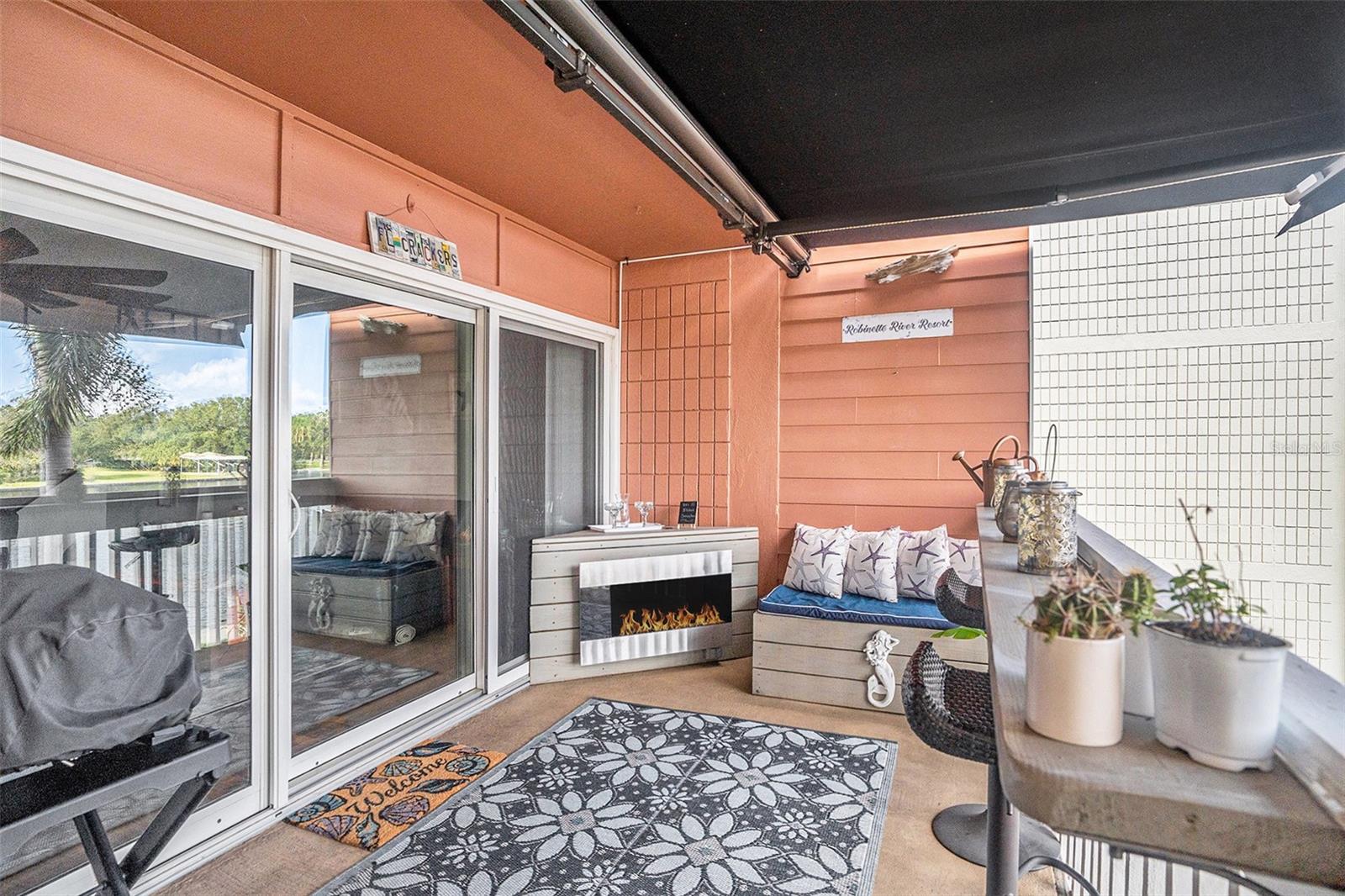 2424 W TAMPA BAY BLVD #D203, TAMPA, FL, 33607