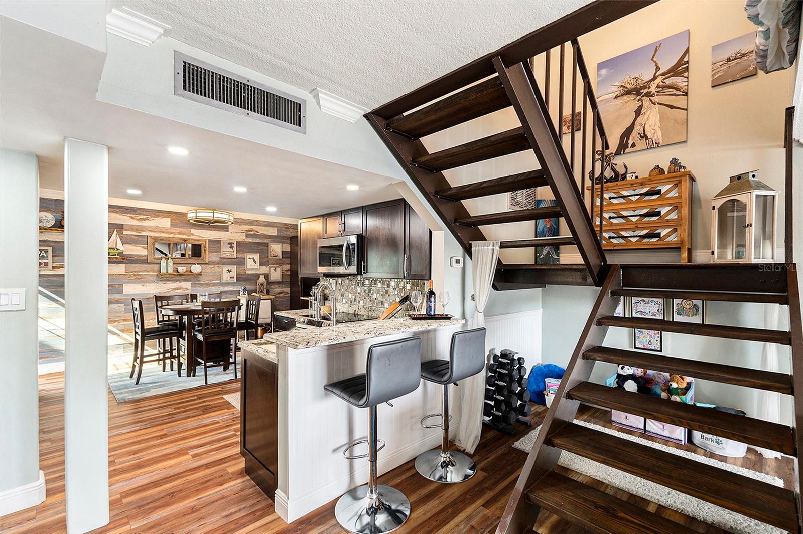 2424 W TAMPA BAY BLVD #D203, TAMPA, FL, 33607