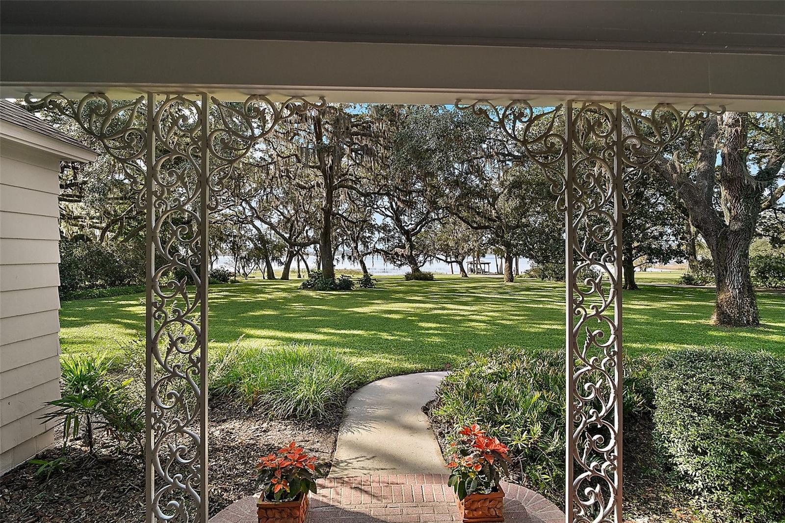 9345 SILVER LAKE DR, LEESBURG, FL, 34788