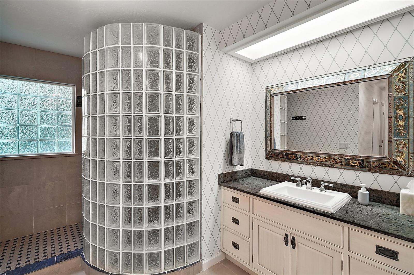 9345 SILVER LAKE DR, LEESBURG, FL, 34788