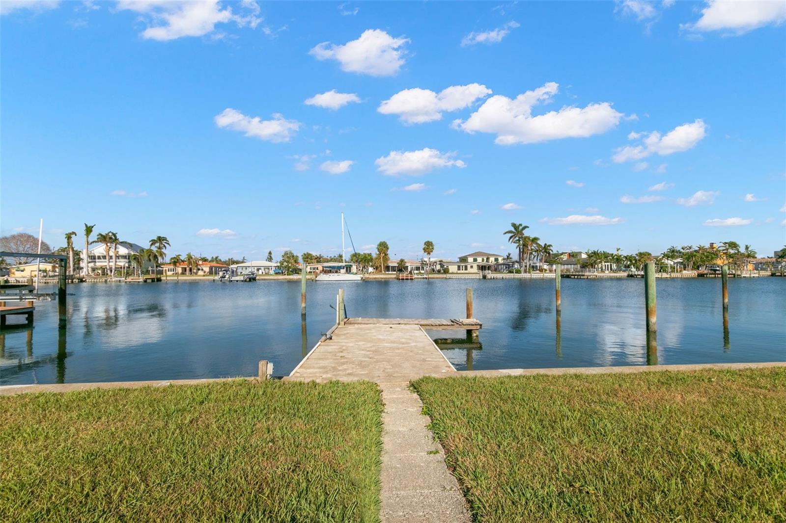 11325 4TH ST E, TREASURE ISLAND, FL, 33706