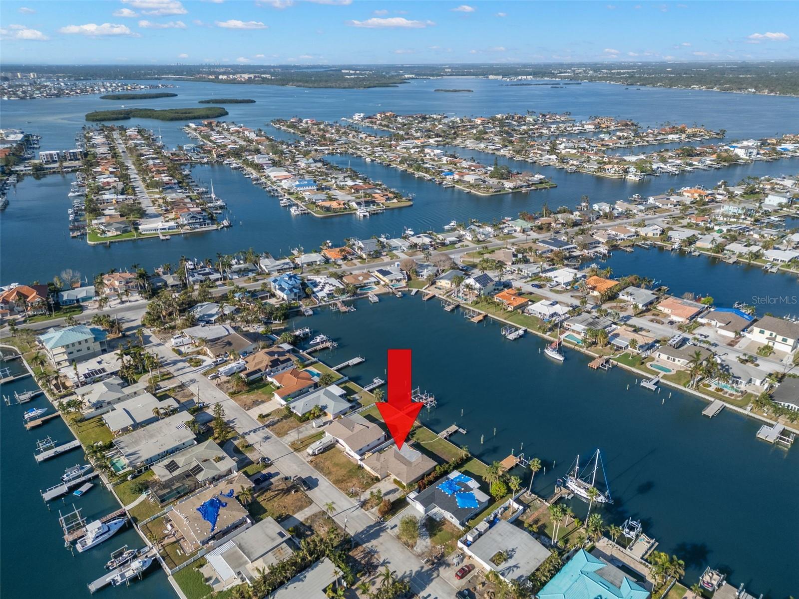 11325 4TH ST E, TREASURE ISLAND, FL, 33706